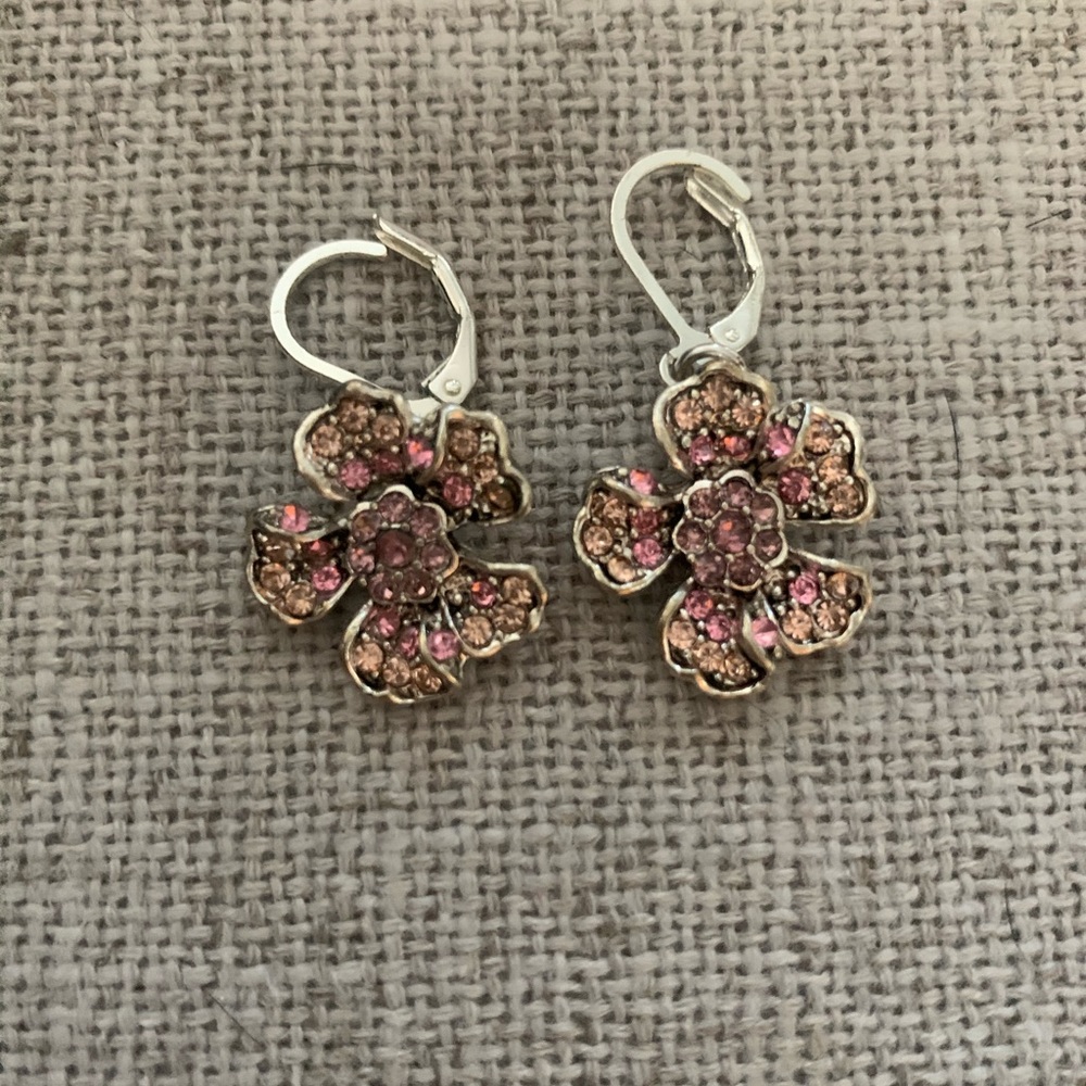Pink crystal flower dangle earrings